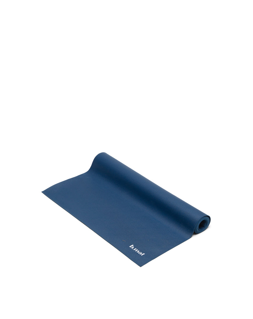 B MAT traveller ヨガマット 2mm サフラン b, mat traveller 2mm yoga mat - grippy & compact – b, halfmoon